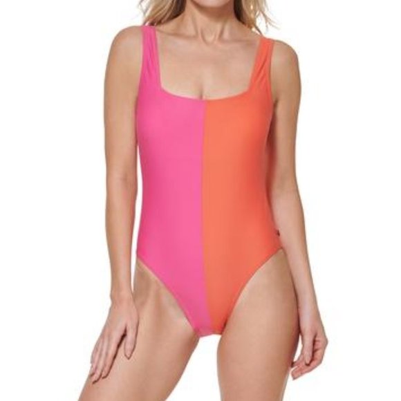 Tommy HilfigerColorblock One-Piece Swimsuit Dahlia Orange Pink